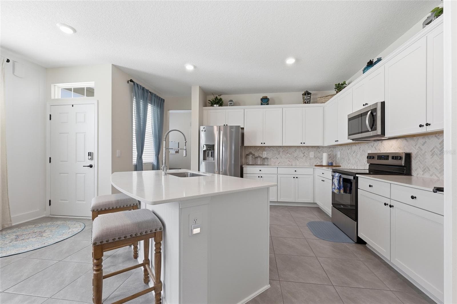 Kitchen - 338 REDBUD RD, PALM COAST