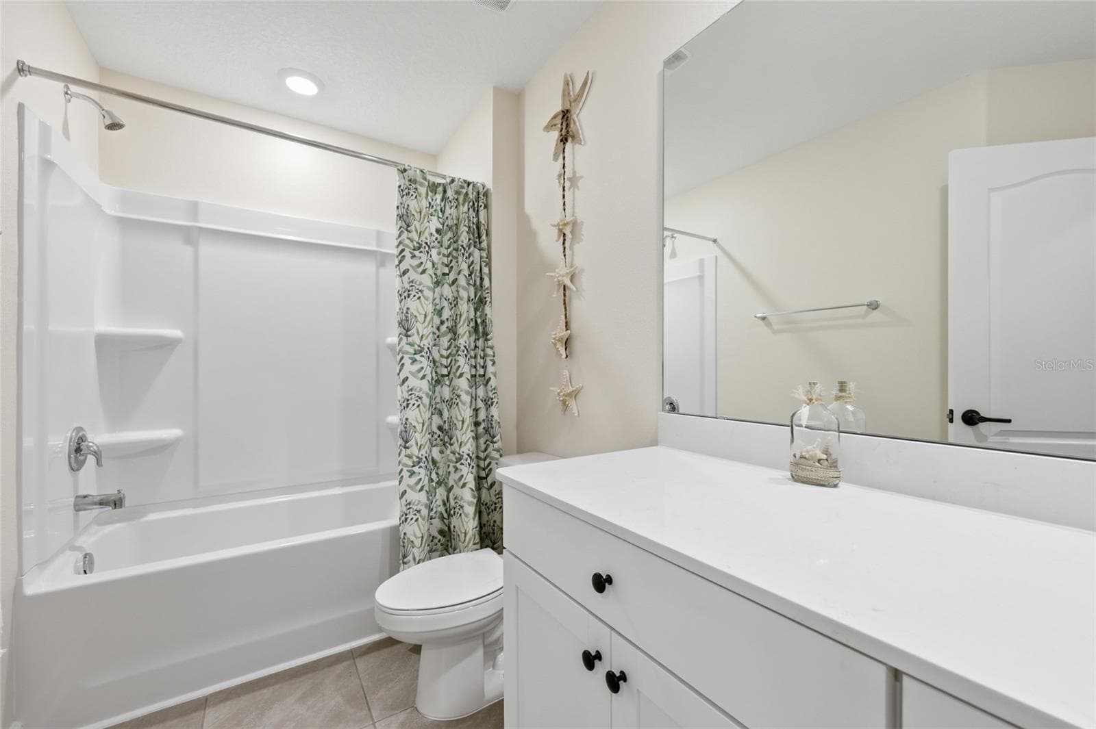Third Bath - 338 REDBUD RD, PALM COAST