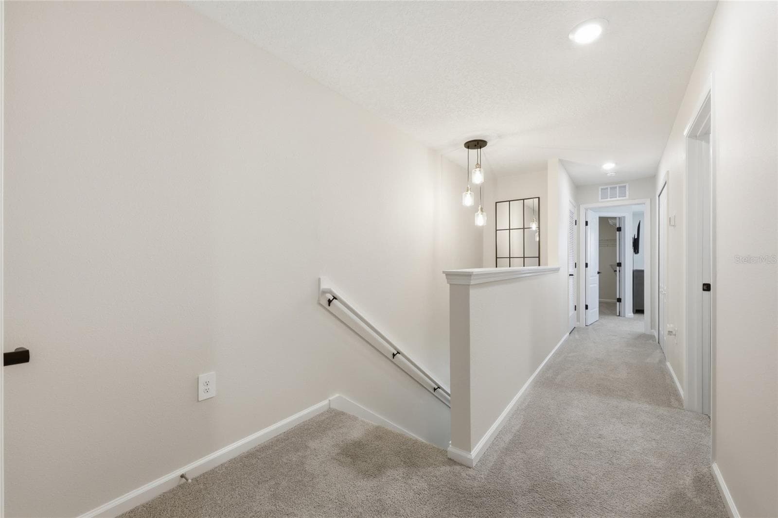 Second Story Foyer - 338 REDBUD RD, PALM COAST
