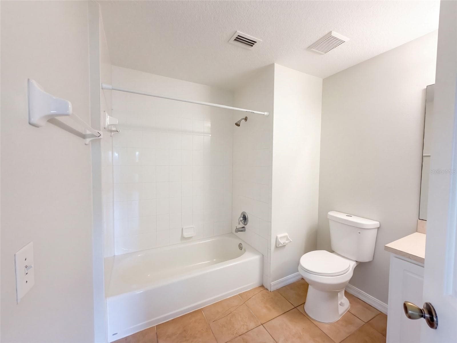 Single Family Residence at 2062 DALTON AVE, DELTONA, photo 14 of 25