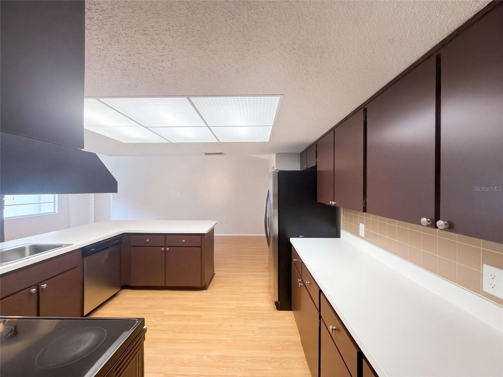 Single Family Residence at 12054 JOE HERRMANN DR, SAN ANTONIO, photo 6 of 31