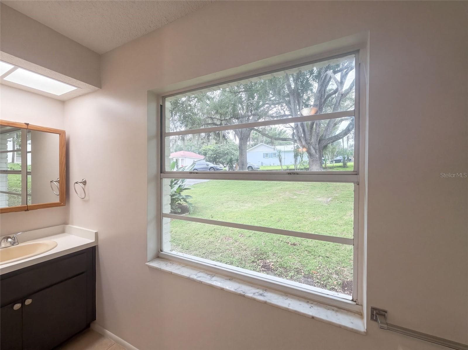 Single Family Residence at 12054 JOE HERRMANN DR, SAN ANTONIO, photo 14 of 31