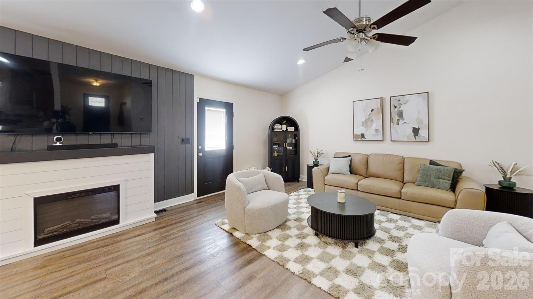 Single Family Residence at 3923 Ritchie Road, Lincolnton, photo 4 of 22