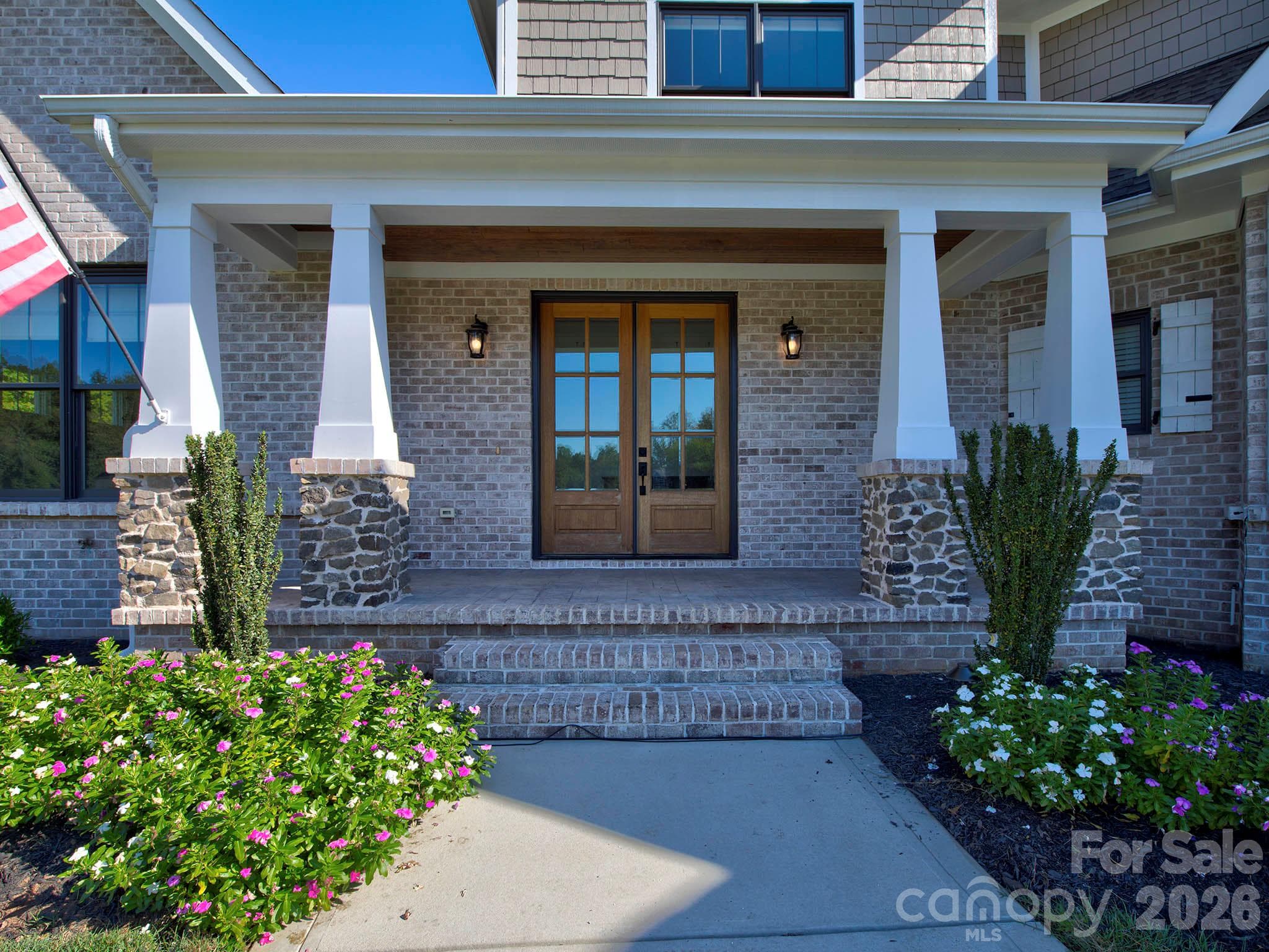 Single Family Residence at 8833 Kerns Meadow Lane, Huntersville, photo 2 of 46