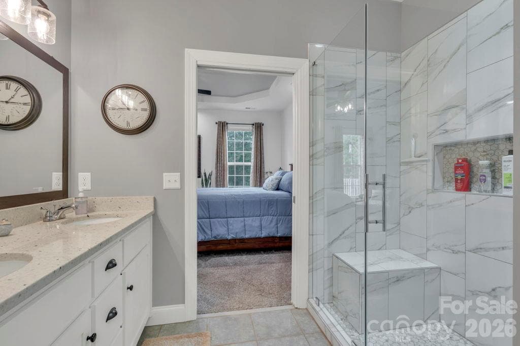 Single Family Residence at 1115 King George Court, Lenoir, photo 24 of 40