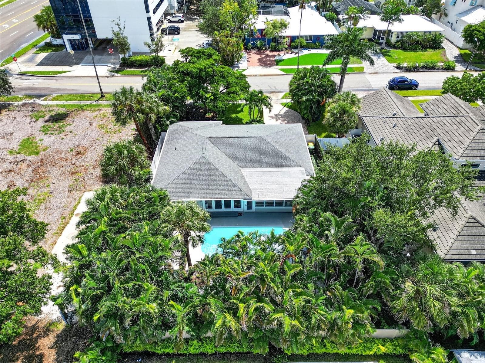 Single Family Residence at 1965 HIBISCUS ST, SARASOTA, photo 58 of 64