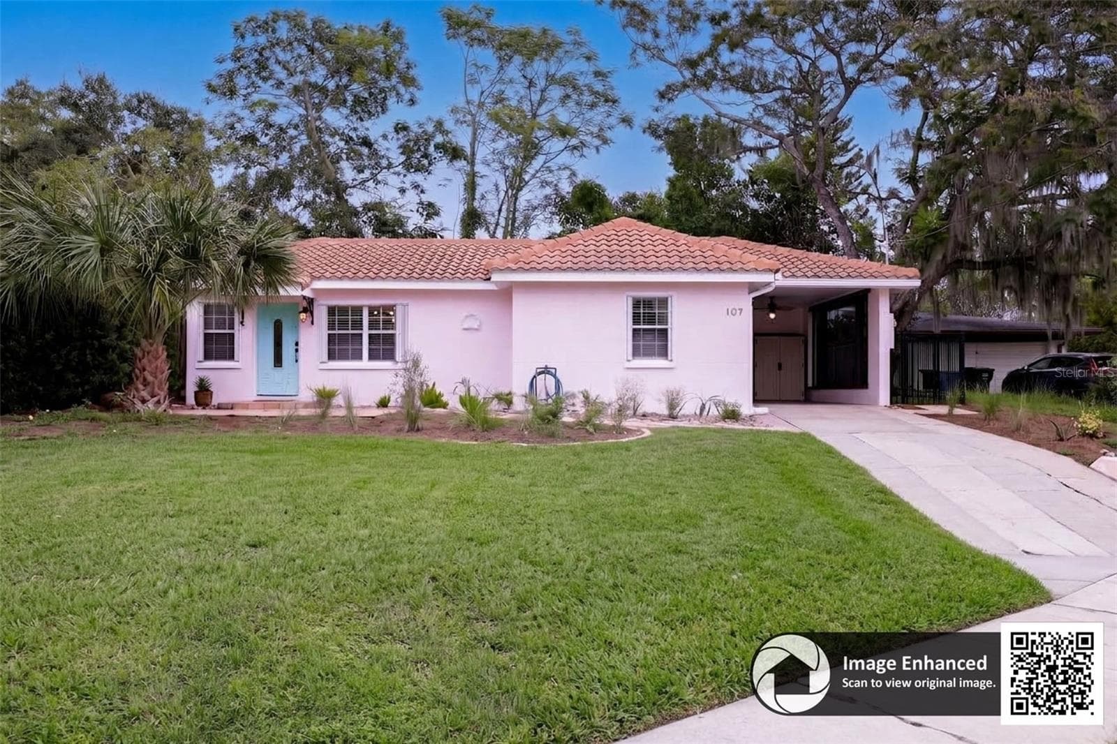107 NE IVANHOE BLVD