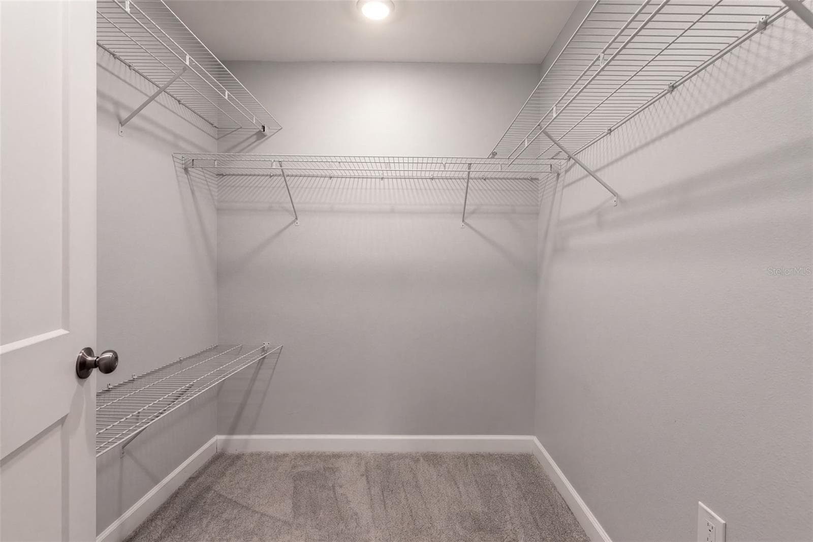 Primary Walk-In Closet - 107 NE IVANHOE BLVD, ORLANDO
