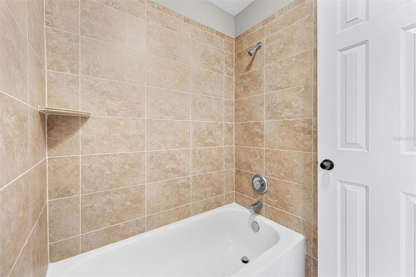 Single Family Residence at 10891 PIPING ROCK CIR, ORLANDO, photo 13 of 45