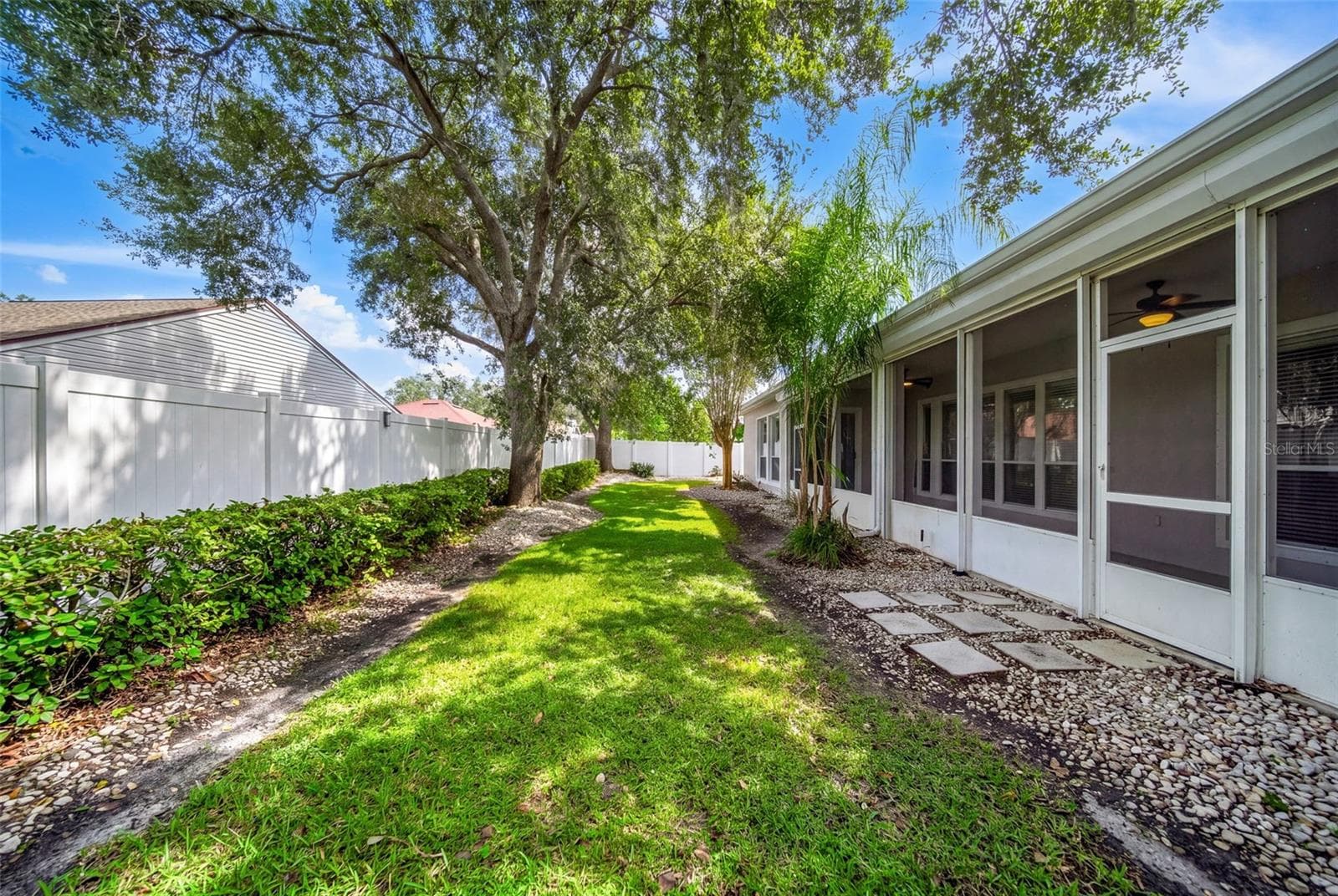 Single Family Residence at 10891 PIPING ROCK CIR, ORLANDO, photo 39 of 45