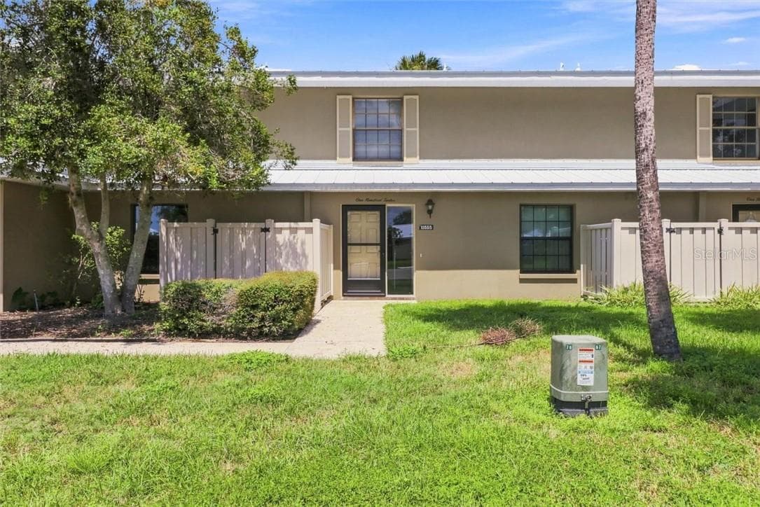 Condominium at 11555 W Bayshore DR #112, CRYSTALRIVER FL 34429, Crystal River, photo 3 of 49