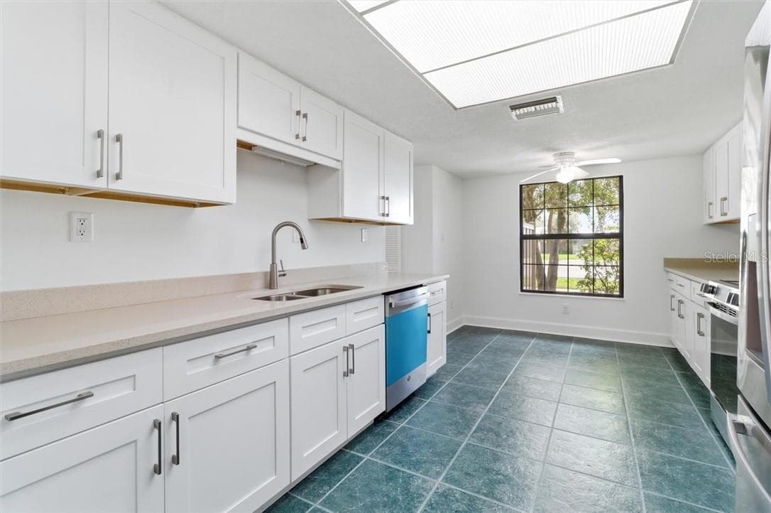 Condominium at 11555 W Bayshore DR #112, CRYSTALRIVER FL 34429, Crystal River, photo 6 of 49
