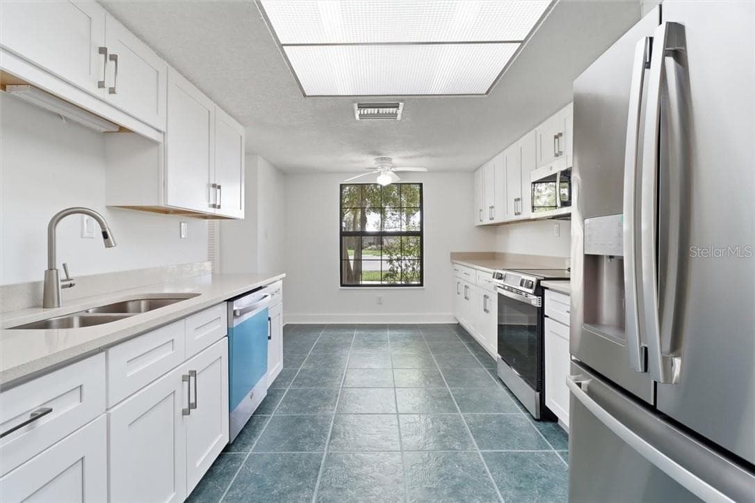 Condominium at 11555 W Bayshore DR #112, CRYSTALRIVER FL 34429, Crystal River, photo 7 of 49