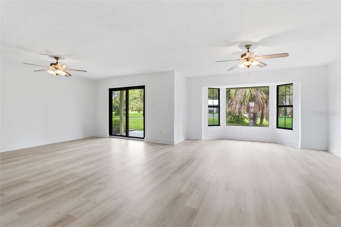 Condominium at 11555 W Bayshore DR #112, CRYSTALRIVER FL 34429, Crystal River, photo 13 of 49