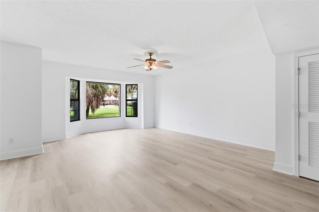 Condominium at 11555 W Bayshore DR #112, CRYSTALRIVER FL 34429, Crystal River, photo 17 of 49