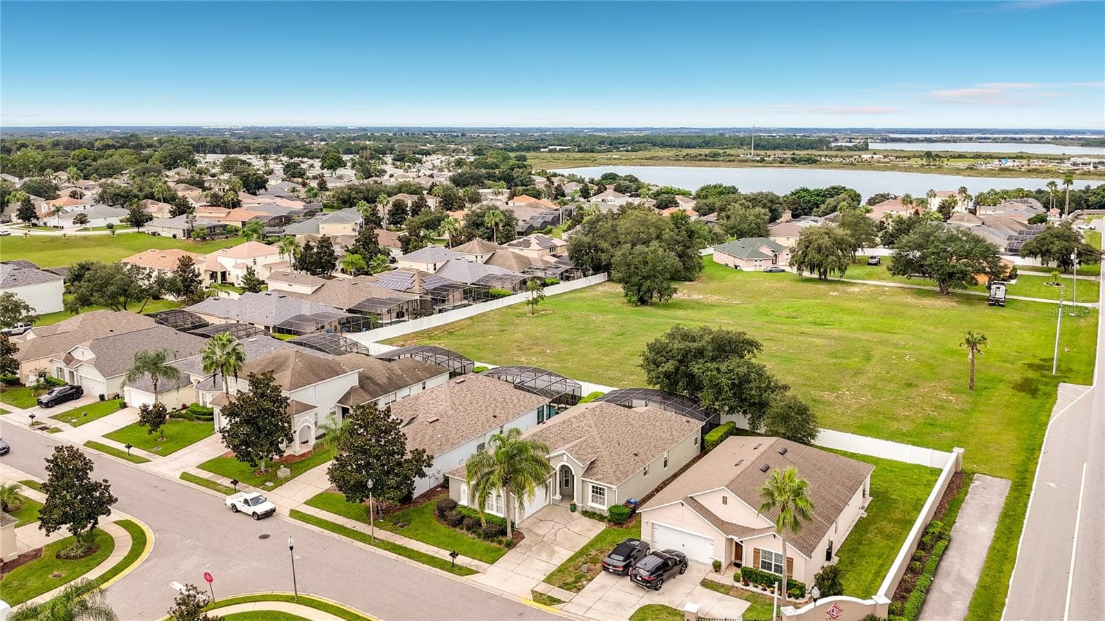 Single Family Residence at 103 MINNIEHAHA CIR, HAINES CITY, photo 2 of 26
