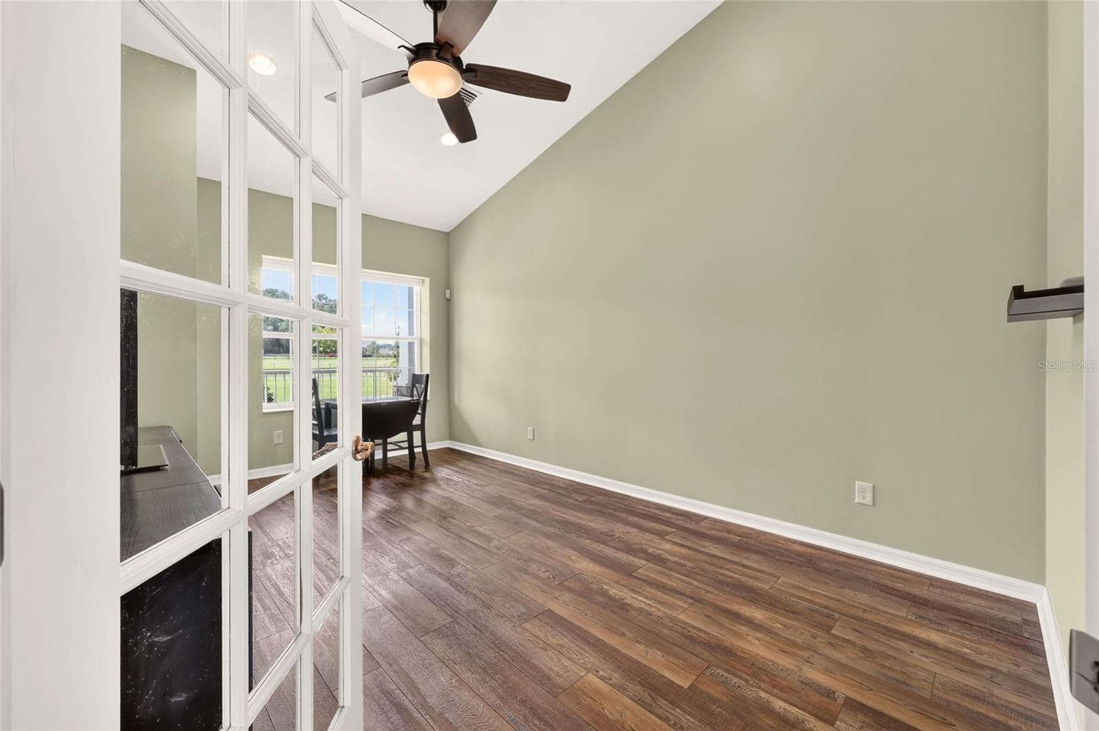 Large Office / Den with View of West Pastures. - 2556 NE 120TH ST, ANTHONY
