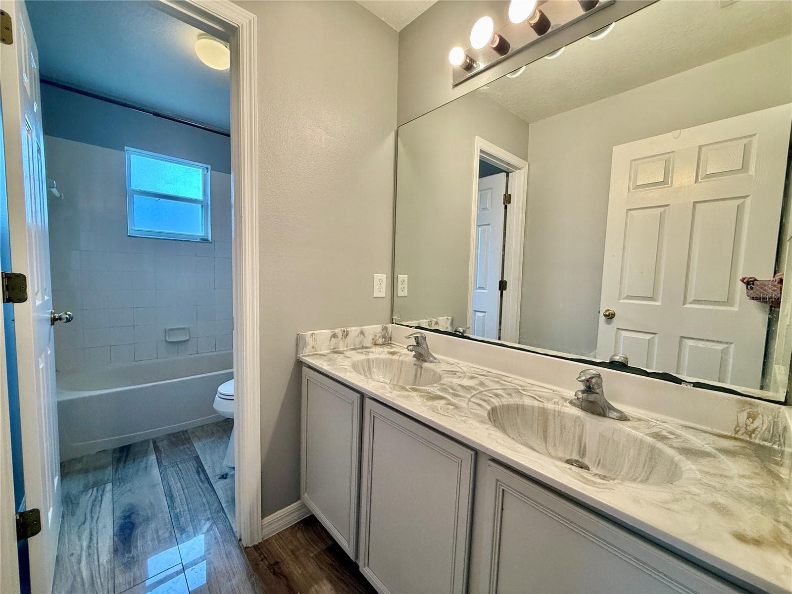 Single Family Residence at 677 ELBRIDGE DR, KISSIMMEE, photo 20 of 29