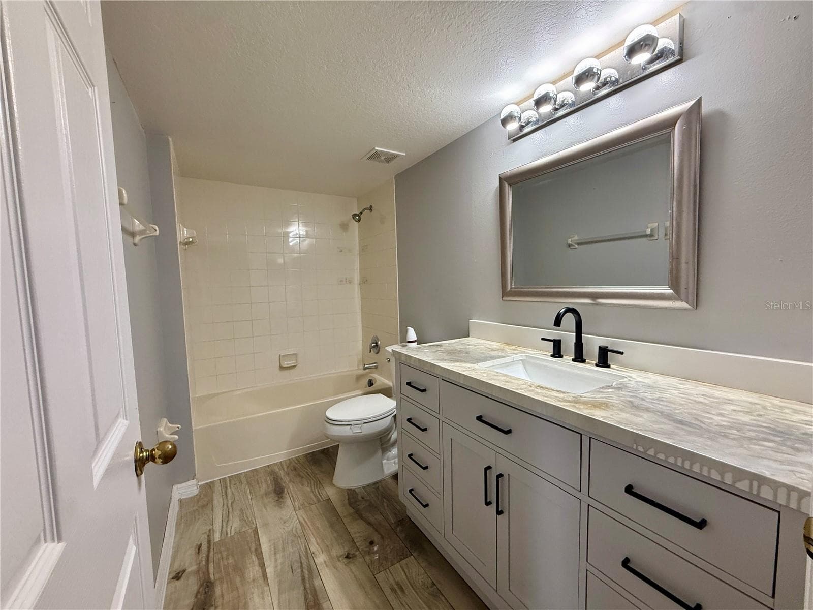 Single Family Residence at 677 ELBRIDGE DR, KISSIMMEE, photo 26 of 29