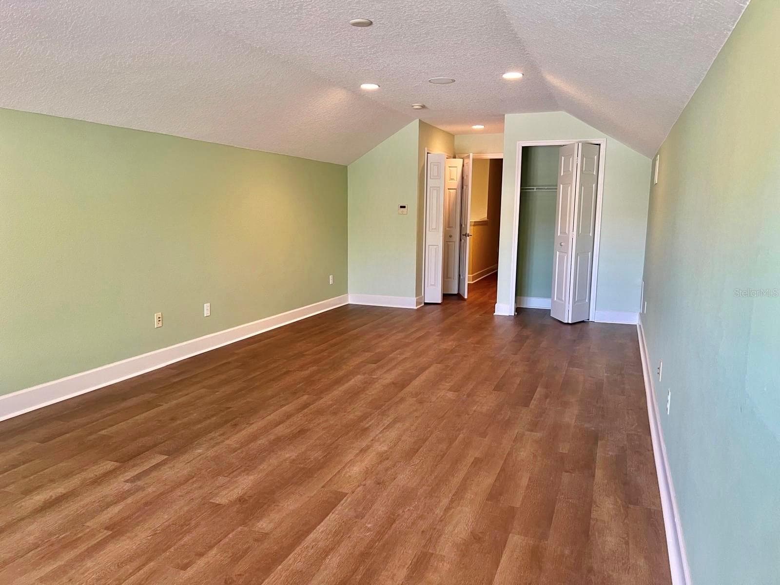 Single Family Residence at 971 STONE LAKE DR, ORMOND BEACH, photo 21 of 34