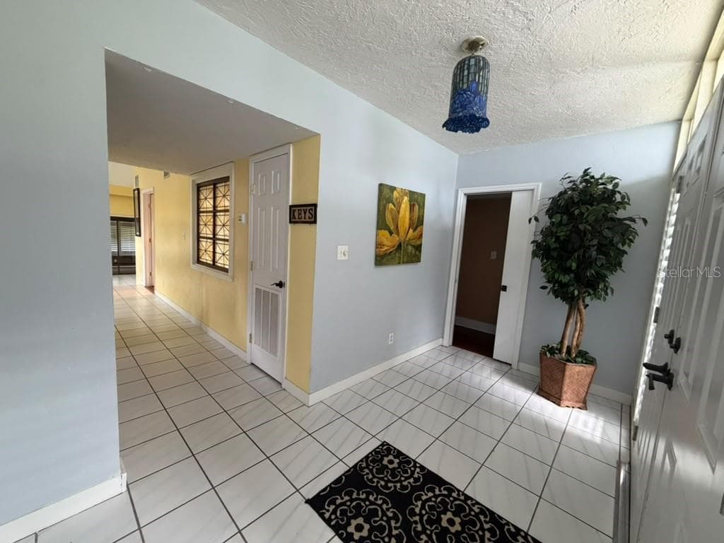 Single Family Residence at 107 CANTERBURY DR, HAINES CITY, photo 5 of 24