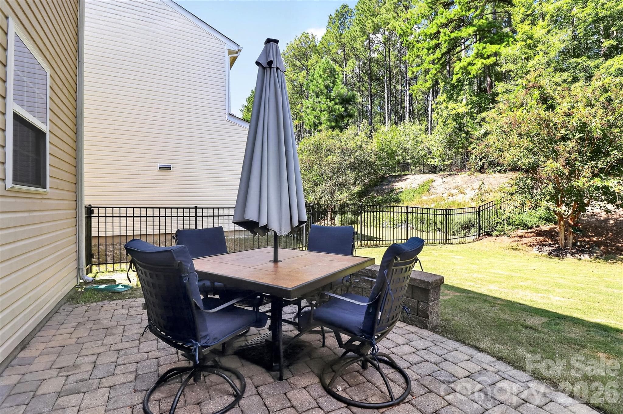 Extended patio for entertaining - 78066 Rillstone Drive, Lancaster