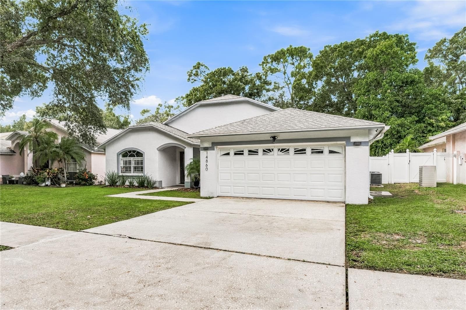 Single Family Residence at 14860 SUGAR CANE WAY, CLEARWATER, photo 2 of 42