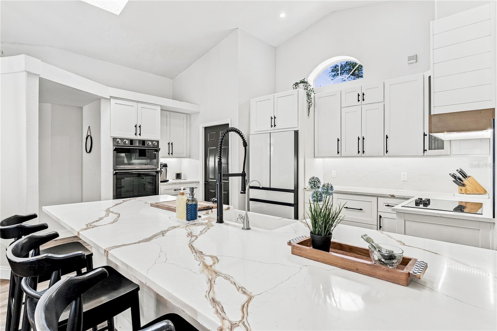 Single Family Residence at 14860 SUGAR CANE WAY, CLEARWATER, photo 6 of 42