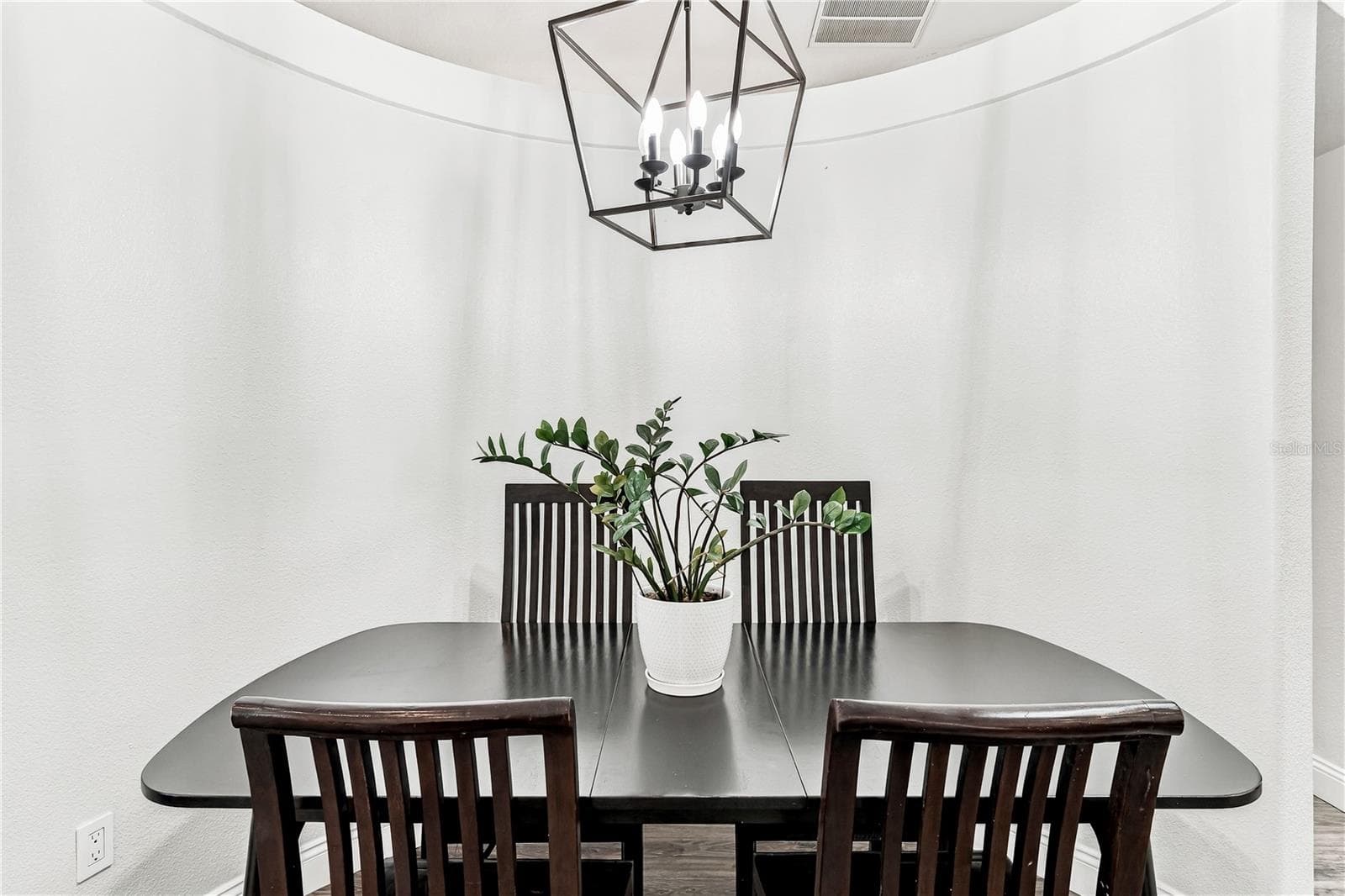 Dining area - 14860 SUGAR CANE WAY, CLEARWATER