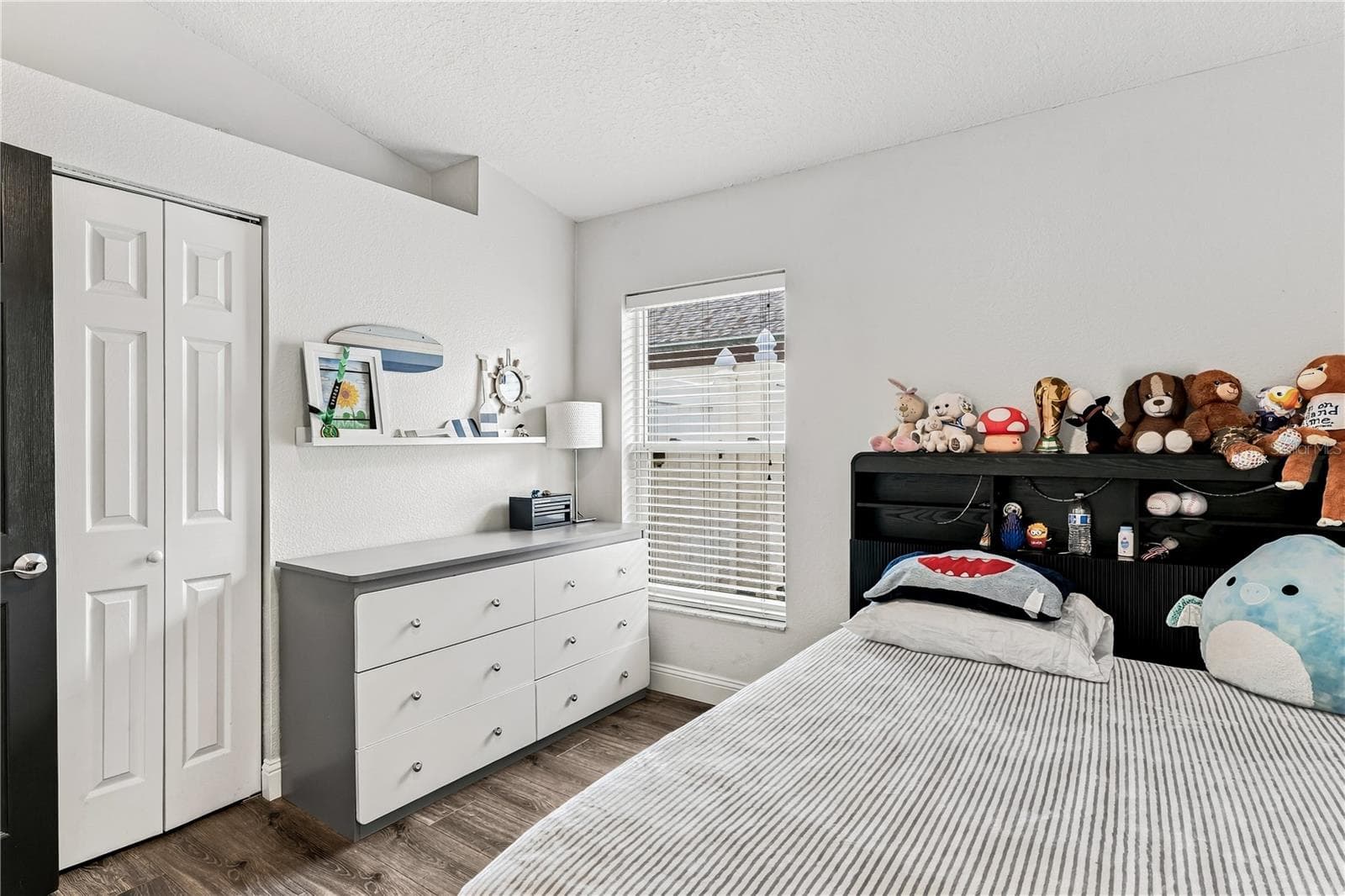 Single Family Residence at 14860 SUGAR CANE WAY, CLEARWATER, photo 27 of 42