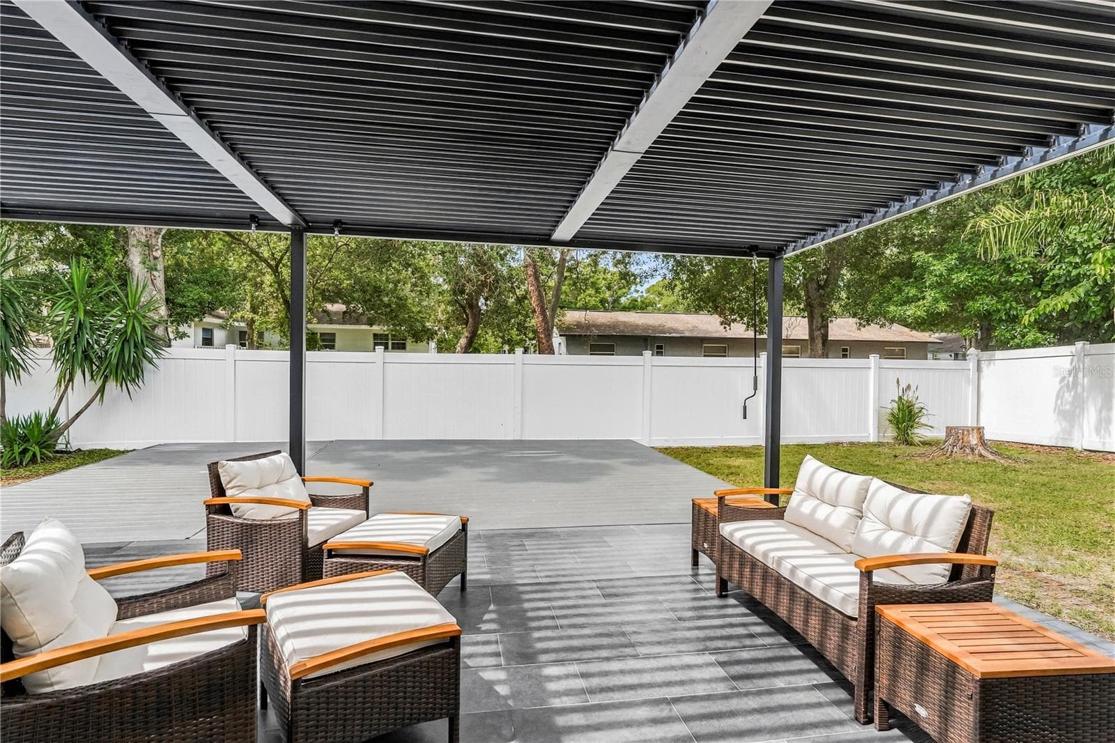 Single Family Residence at 14860 SUGAR CANE WAY, CLEARWATER, photo 37 of 42