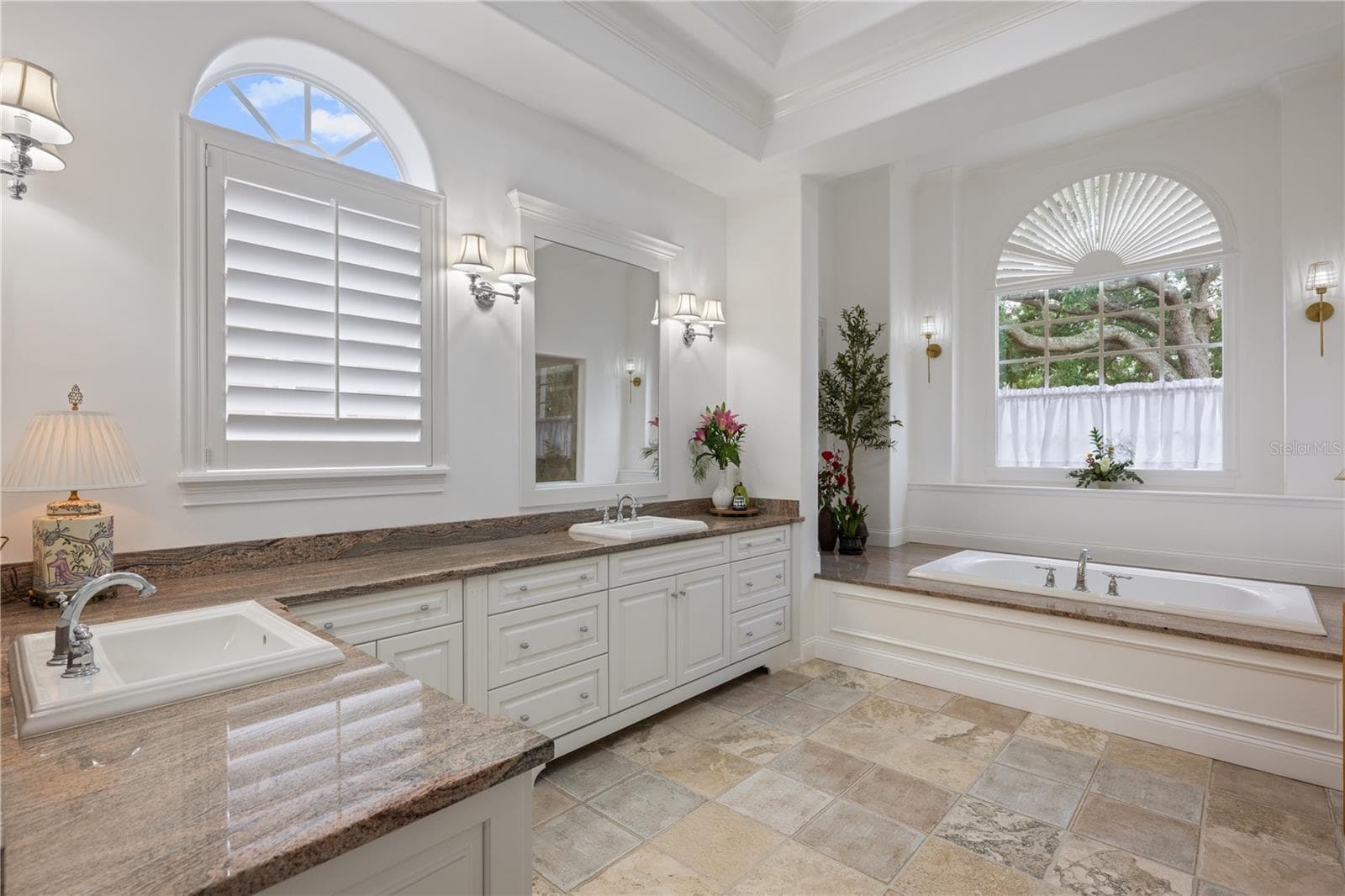 Single Family Residence at 10951 EMERALD CHASE DR, ORLANDO, photo 14 of 44