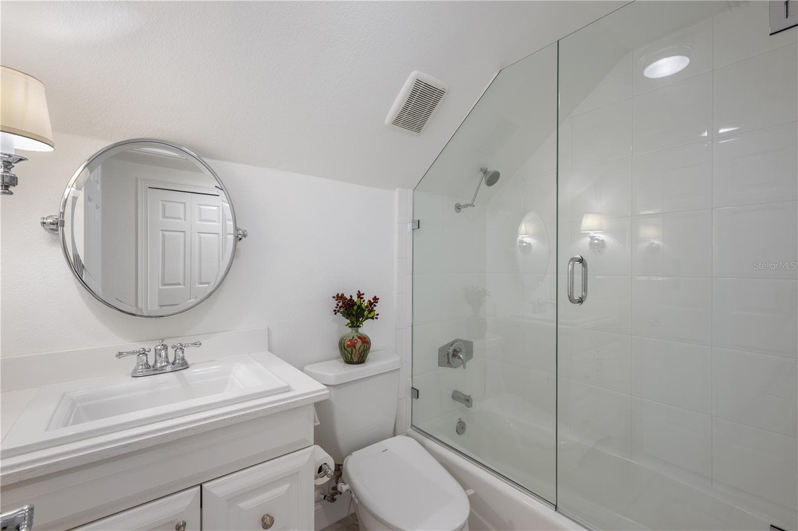 Single Family Residence at 10951 EMERALD CHASE DR, ORLANDO, photo 23 of 44