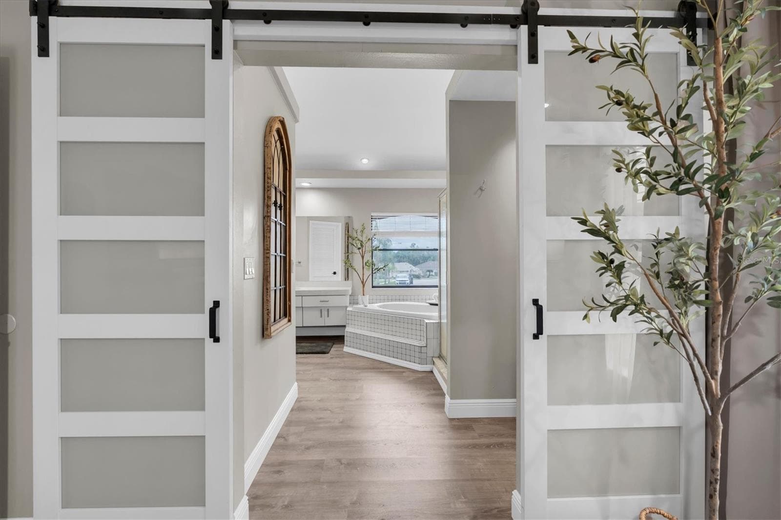 Single Family Residence at 8721 LATHAM LN, HUDSON, photo 8 of 55