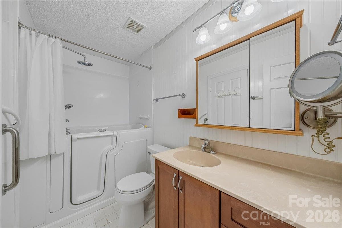 Primary Bathroom - 8544 Indian Summer Trail, Harrisburg