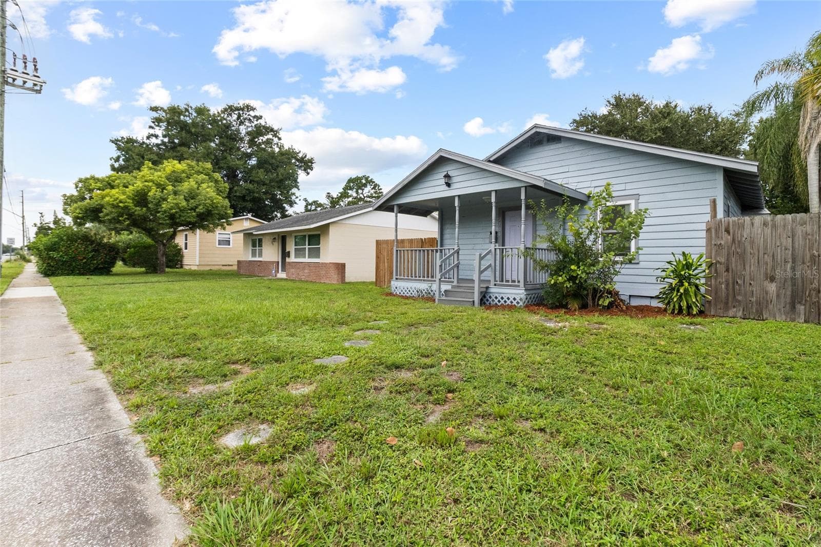 Single Family Residence at 3701 38TH AVE N, ST PETERSBURG, photo 2 of 32