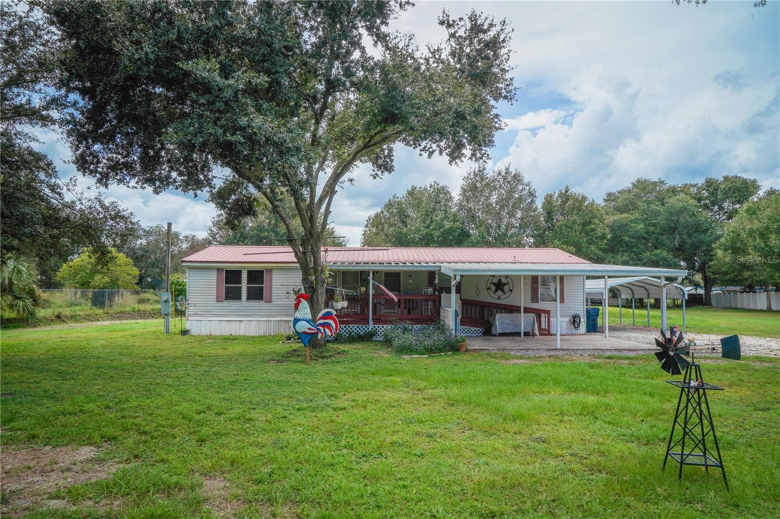 6725 FORESTVIEW LN