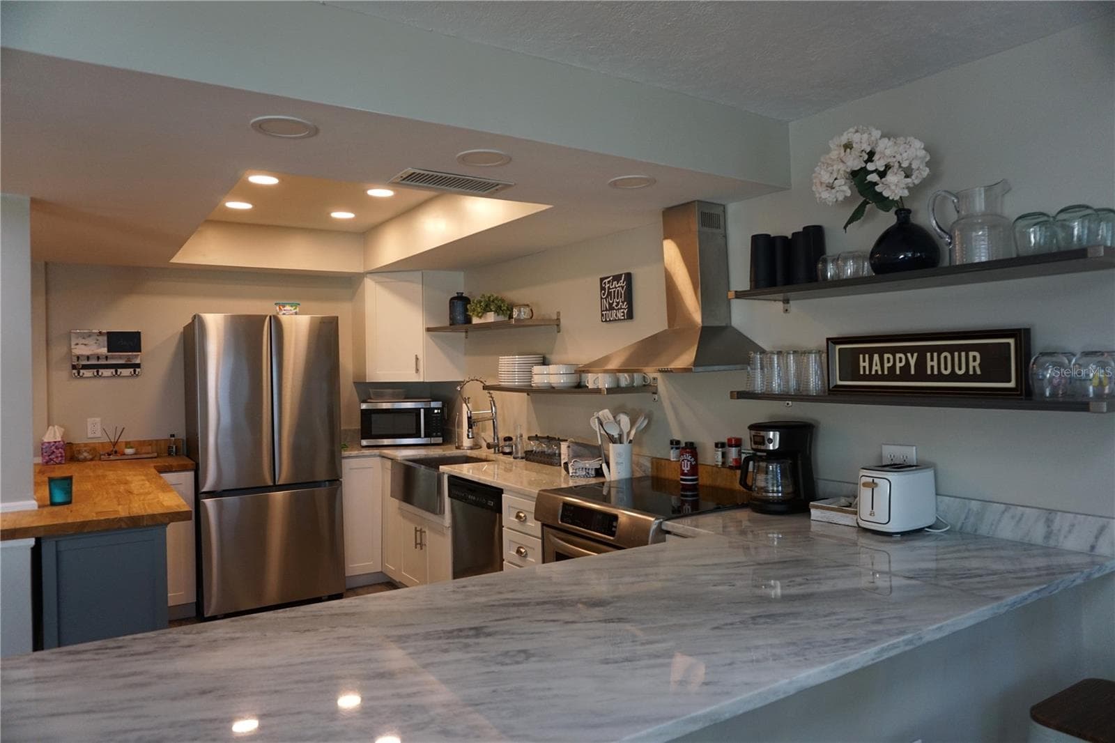 Condominium at 534 PINELLAS BAYWAY S #204, TIERRA VERDE, photo 10 of 43