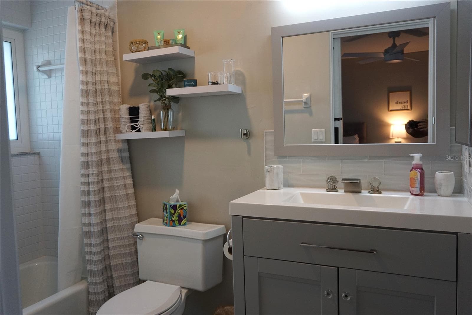 Condominium at 534 PINELLAS BAYWAY S #204, TIERRA VERDE, photo 17 of 43