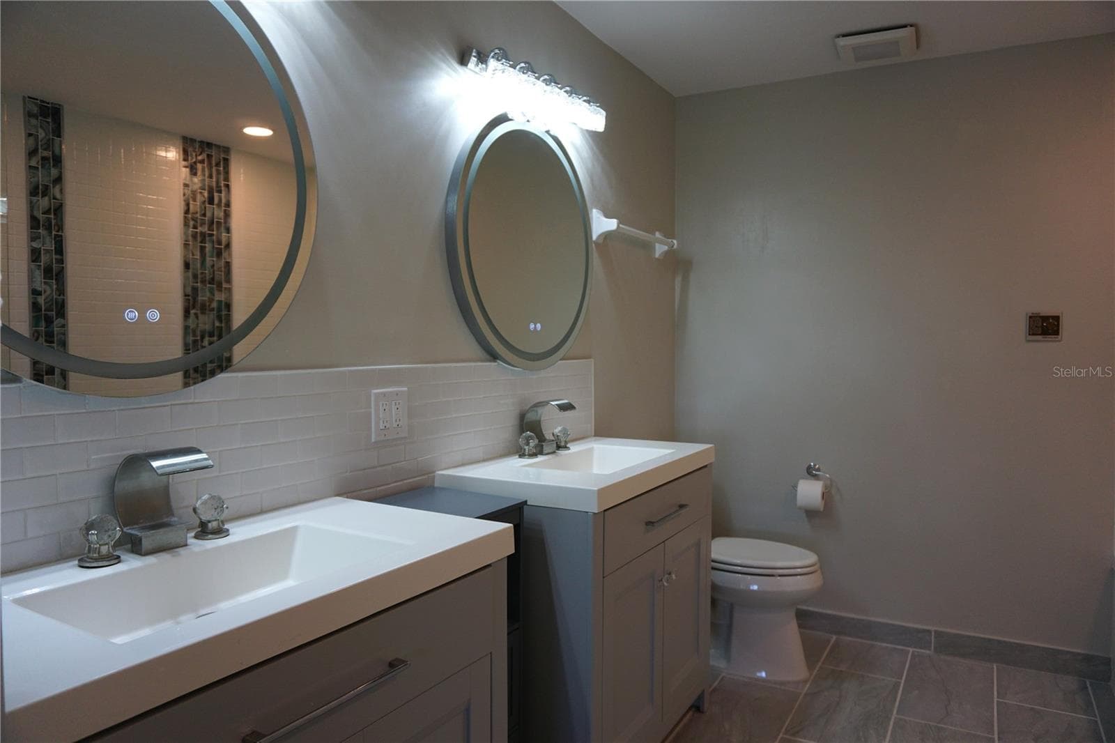 Condominium at 534 PINELLAS BAYWAY S #204, TIERRA VERDE, photo 26 of 43
