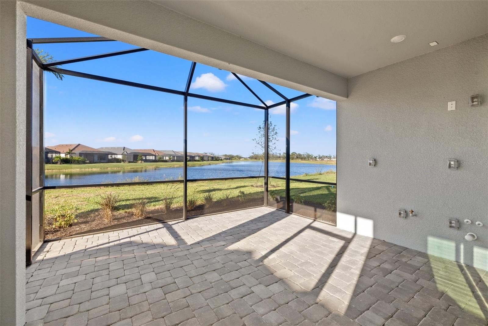 Single Family Residence at 16117 ISOLA PL, LAKEWOOD RANCH, photo 29 of 54