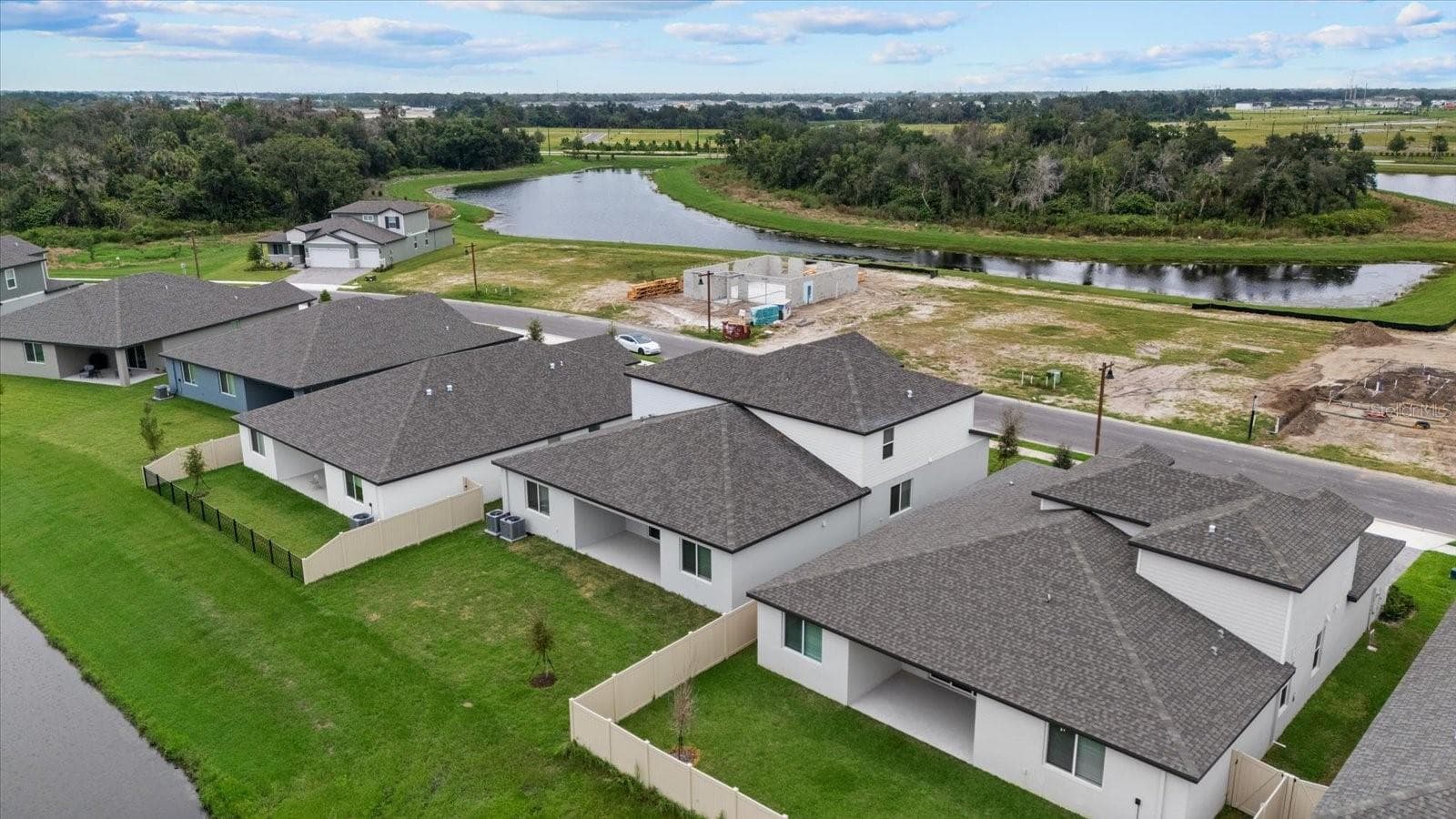 Single Family Residence at 10514 ABUNDANCE GROVE WAY, PARRISH, photo 41 of 55