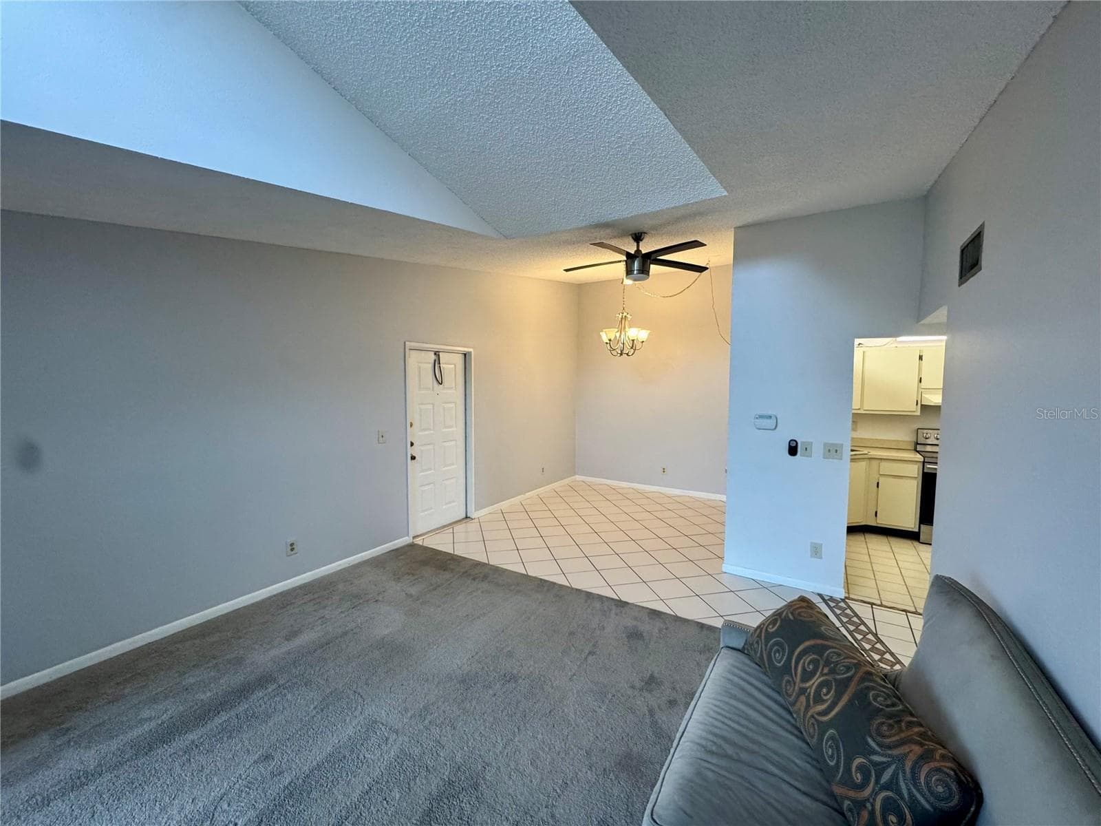 Condominium at 8215 SUN SPRING CIR #43, ORLANDO, photo 10 of 47