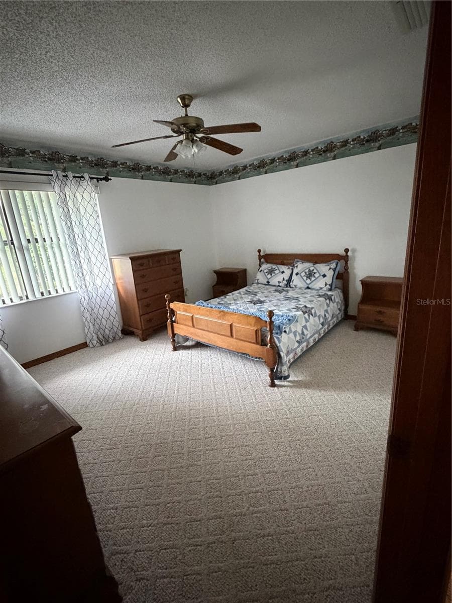 Single Family Residence at 1077 SE 170TH CT, SILVER SPRINGS, photo 26 of 34