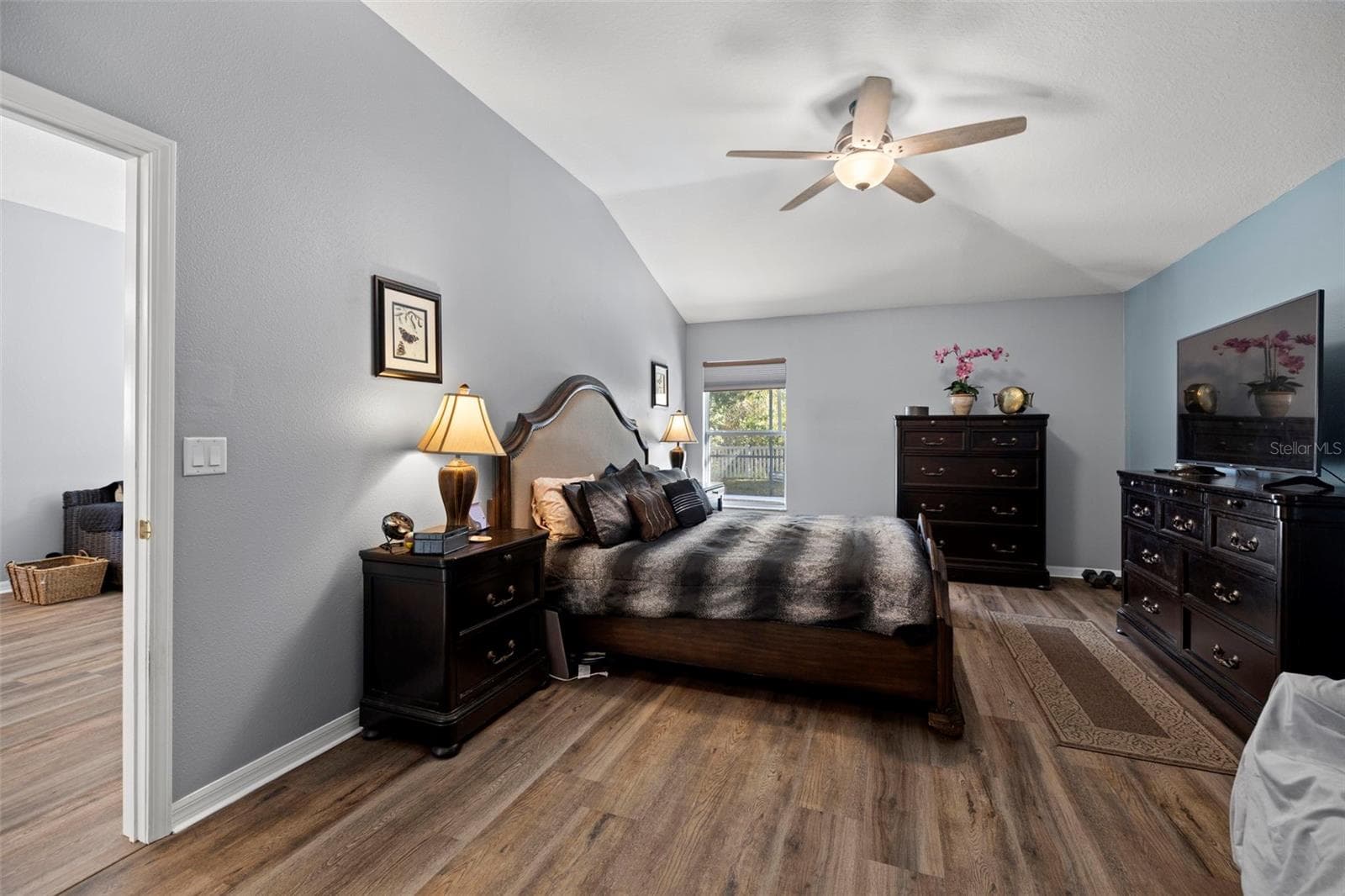 The primary bedroom - 7831 STONELEIGH DR, LAND O LAKES