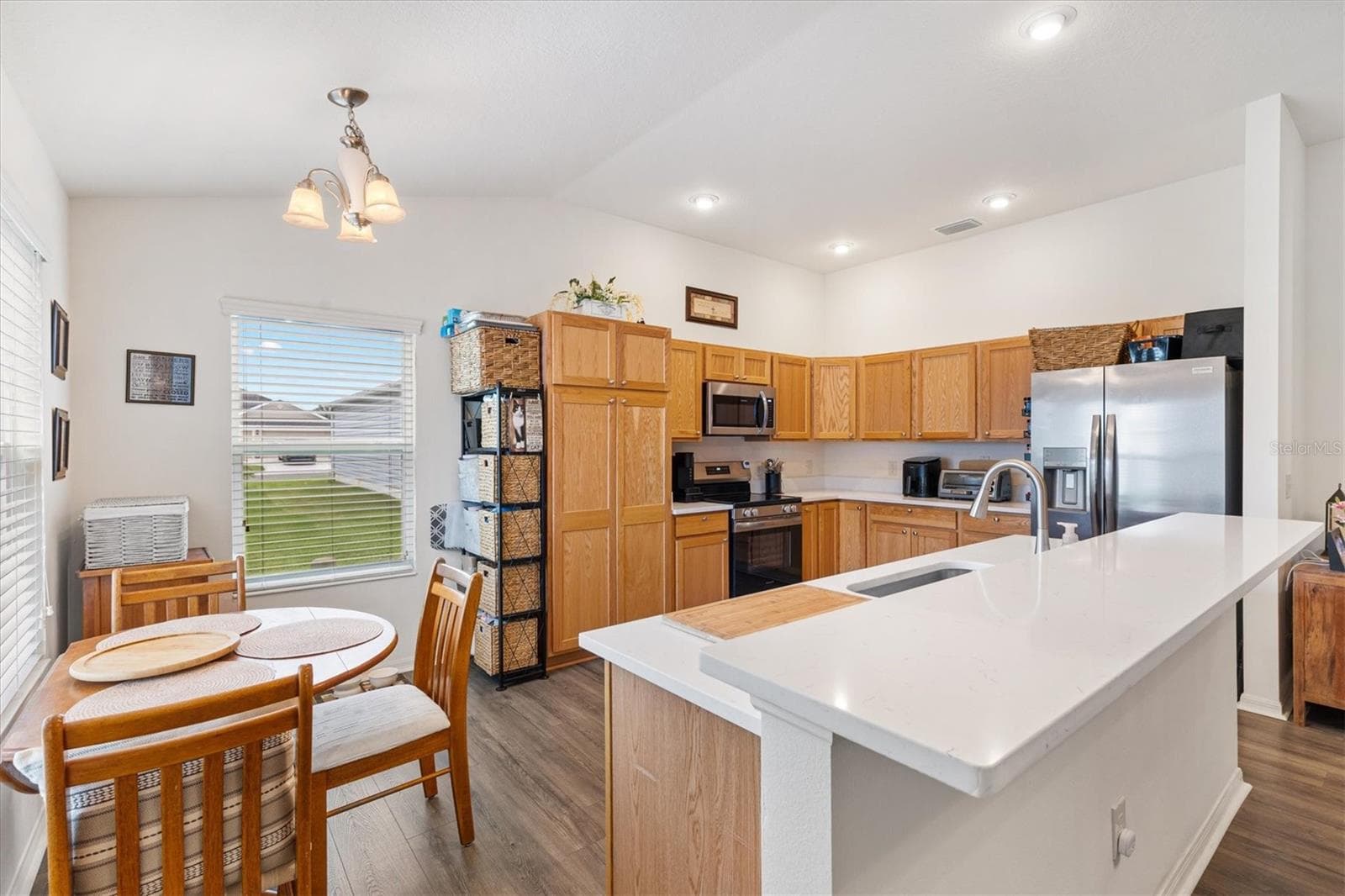 Single Family Residence at 798 MILLHORN LOOP, THE VILLAGES, photo 15 of 40