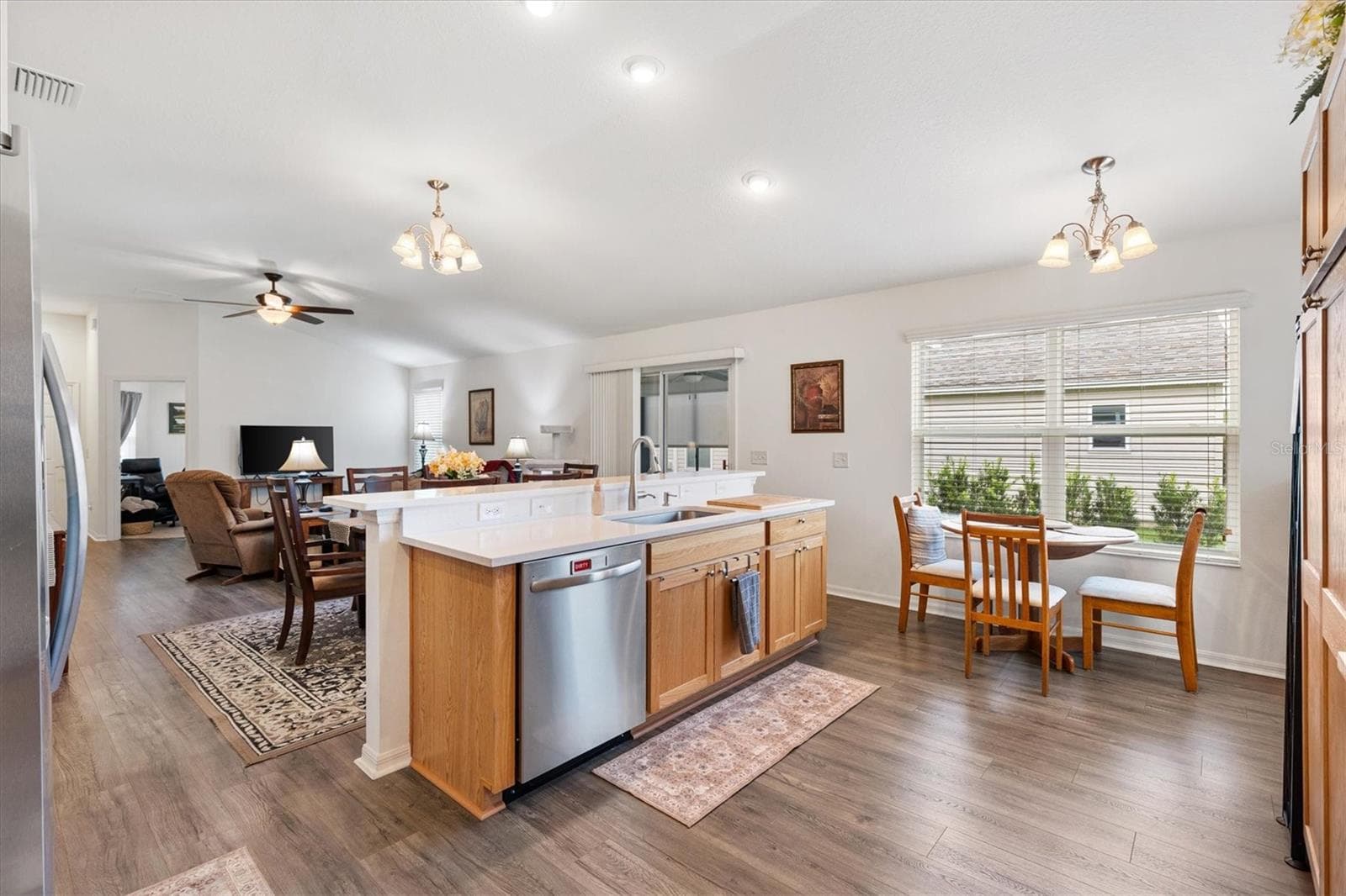 Single Family Residence at 798 MILLHORN LOOP, THE VILLAGES, photo 16 of 40
