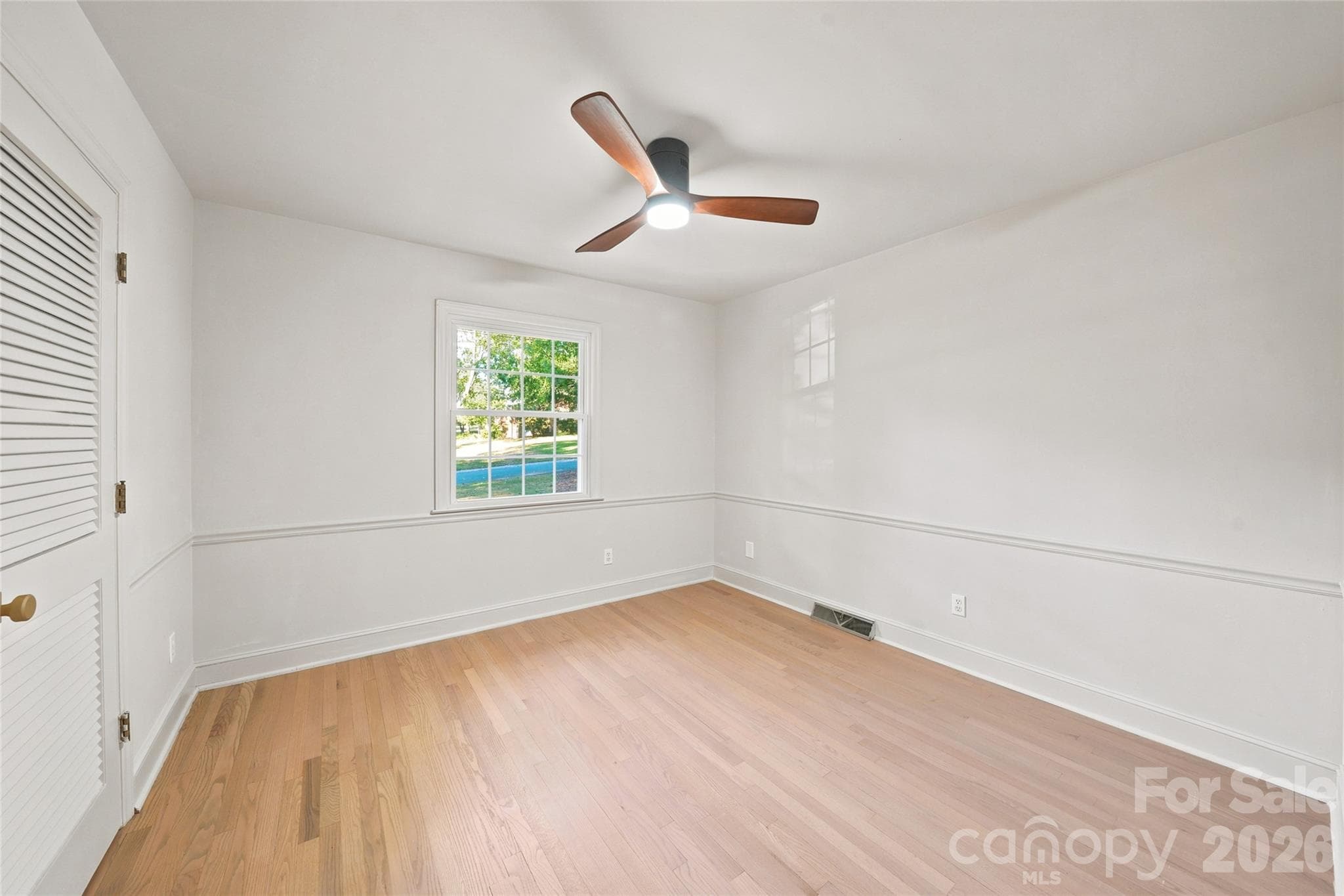 Single Family Residence at 7527 Gayle Avenue, Charlotte, photo 32 of 53