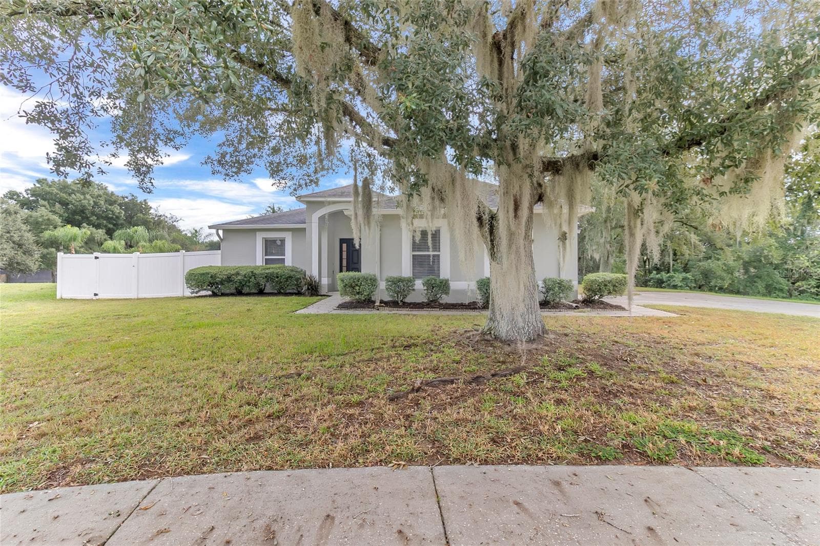 Single Family Residence at 2073 HAYFIELD WAY, APOPKA, photo 3 of 35