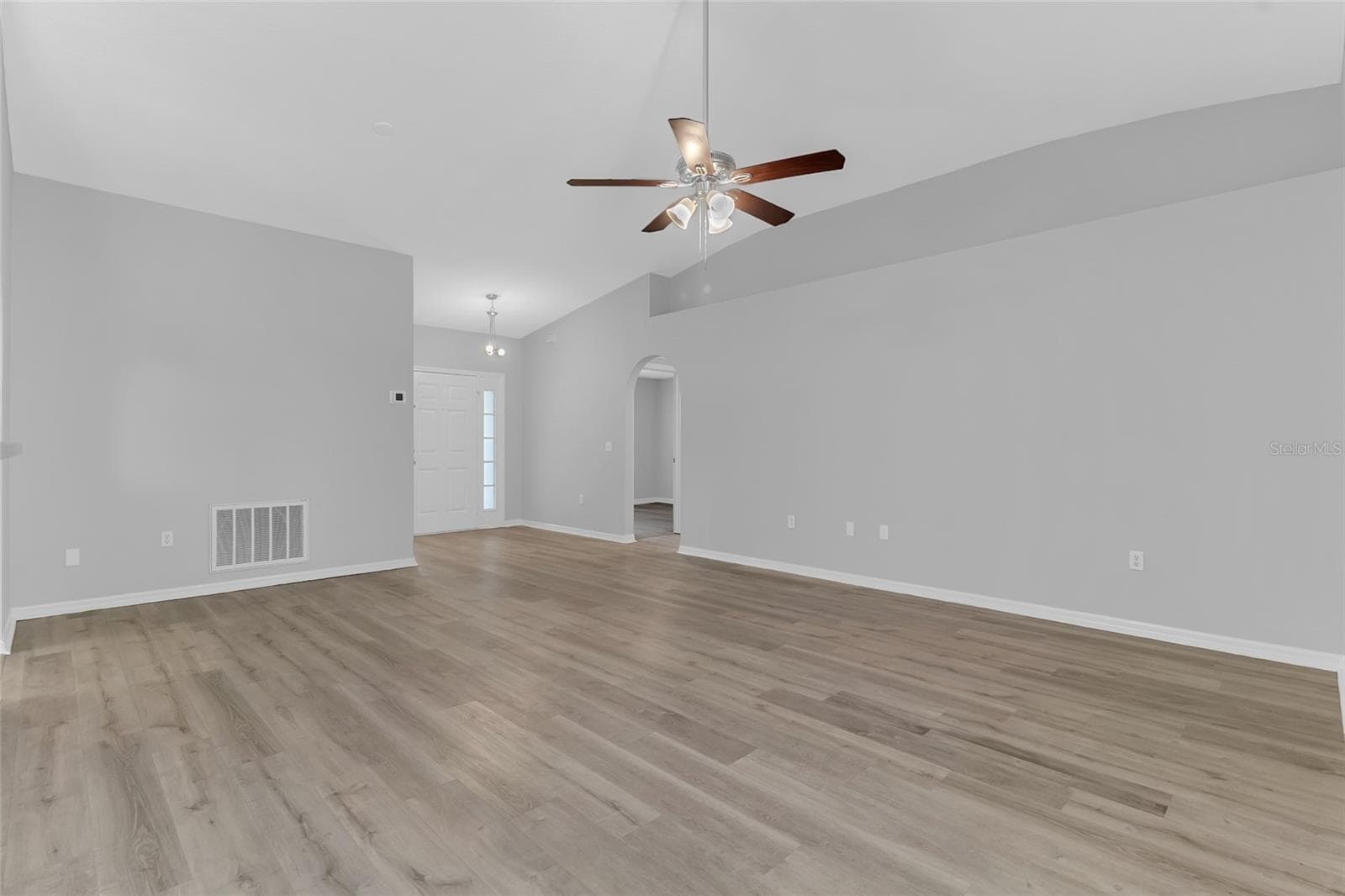Single Family Residence at 2073 HAYFIELD WAY, APOPKA, photo 8 of 35